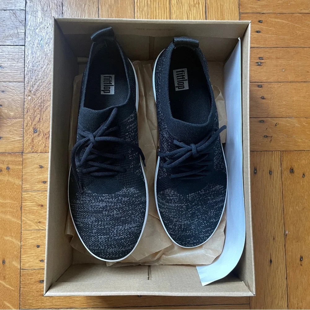 Fitflop Black and White Lace up Sneakers - Picture 3 of 8